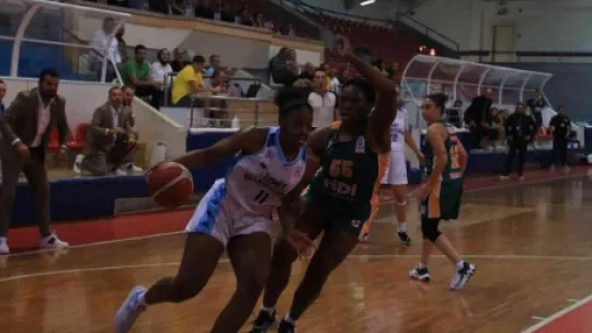 İzmit Belediyespor evinde galip geldi!