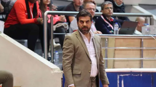 İzmit Belediyespor evinde galip geldi