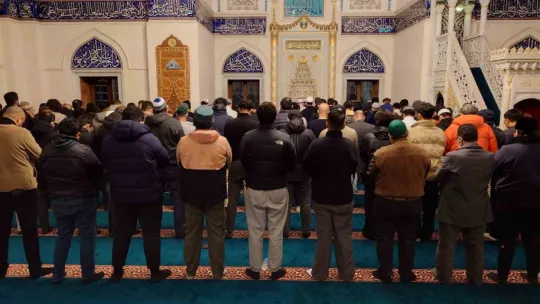 Ramazan ayının ilk teravih namazı kılındı