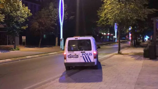Alkollü yakalandı gazeteciye tehdit ve küfür savurdu