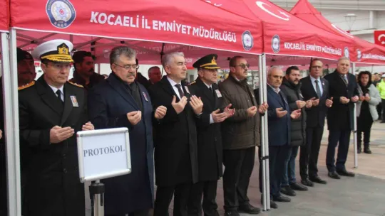 Trafik polisine son veda: Babasını beresiyle uğurladı