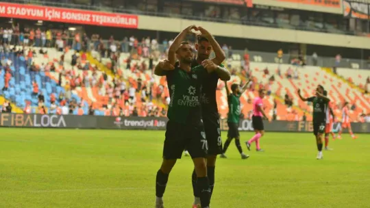 Kocaelispor, Adana'dan şen dönüyor!