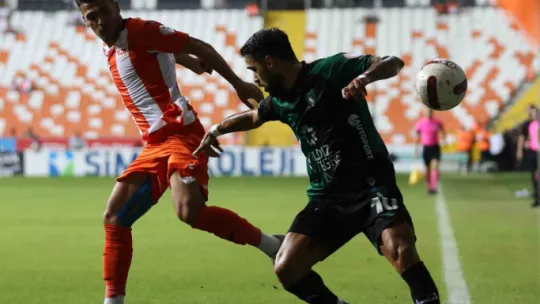Kocaelispor, Adana'dan şen dönüyor!