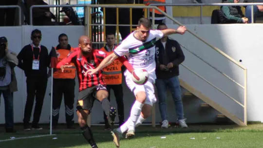 Kocaelispor 1-1 eriyor