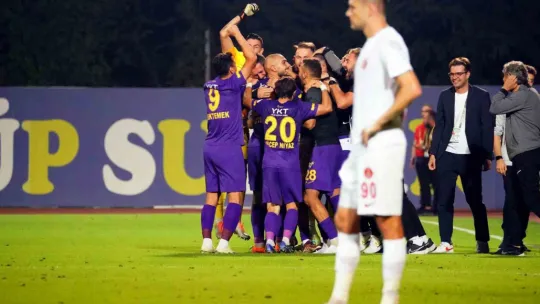 Eyüpspor, Ümraniyespor'a şans tanımadı