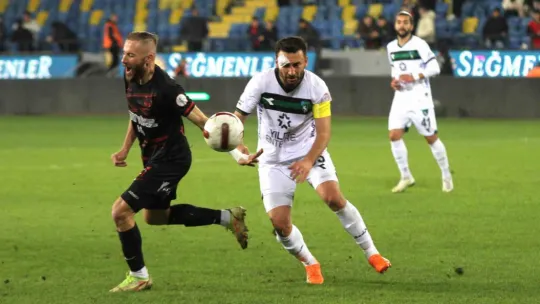 Eserinle gurur duy Engin Koyun: 2-0