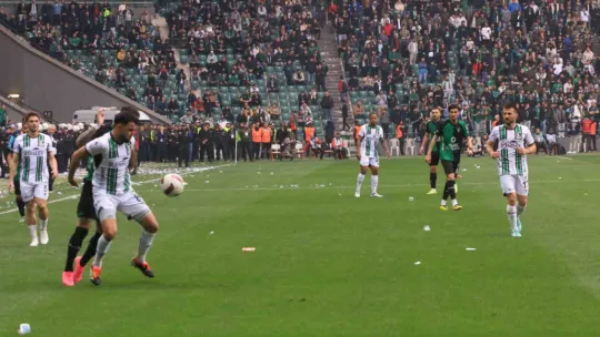 Kocaelispor evinde Sakaryaspor'a mağlup oldu: 0-2