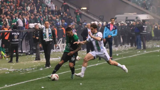 Kocaelispor evinde Sakaryaspor'a mağlup oldu: 0-2