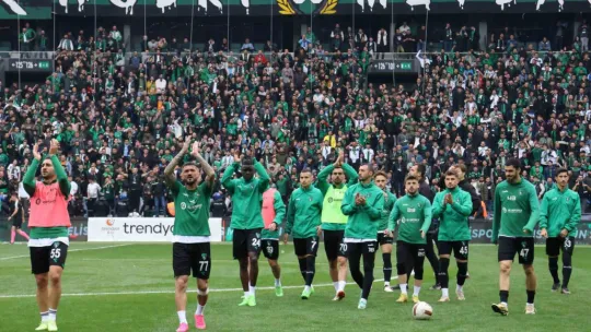 Kocaelispor evinde Sakaryaspor'a mağlup oldu: 0-2