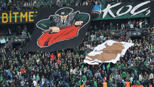 Kocaelispor evinde Sakaryaspor'a mağlup oldu: 0-2