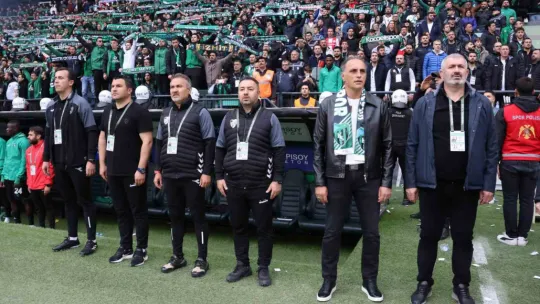 Kocaelispor evinde Sakaryaspor'a mağlup oldu: 0-2