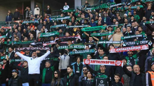 Kocaelispor, bir attı, 3 aldı: 1-0