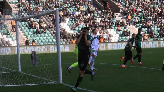 Kocaelispor, bir attı, 3 aldı: 1-0