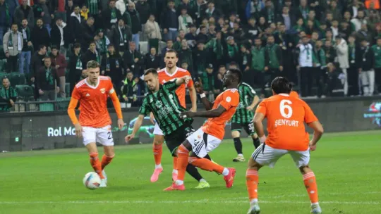 Kocaelispor, Adanaspor'u rahat geçti: 2-0