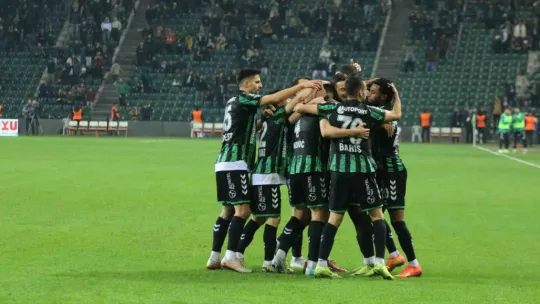 Kocaelispor, Adanaspor'u rahat geçti: 2-0