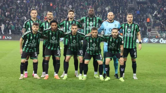 Kocaelispor, Adanaspor'u rahat geçti: 2-0
