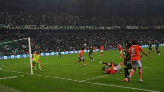 Kocaelispor, Adanaspor'u rahat geçti: 2-0