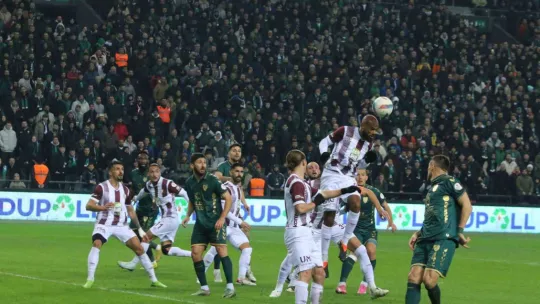 Kocaelispor: 2 - Bandırmaspor: 2