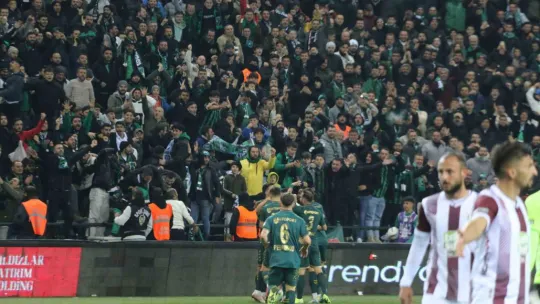 Kocaelispor: 2 - Bandırmaspor: 2