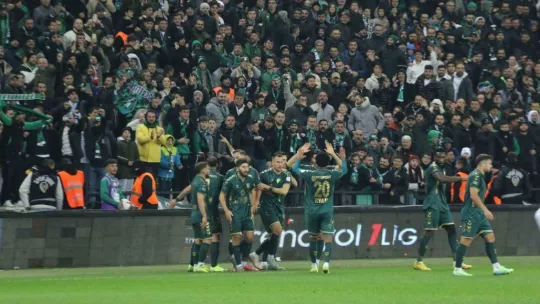 Kocaelispor: 2 - Bandırmaspor: 2