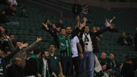 Kocaelispor, direne direne kazandı: 2-1