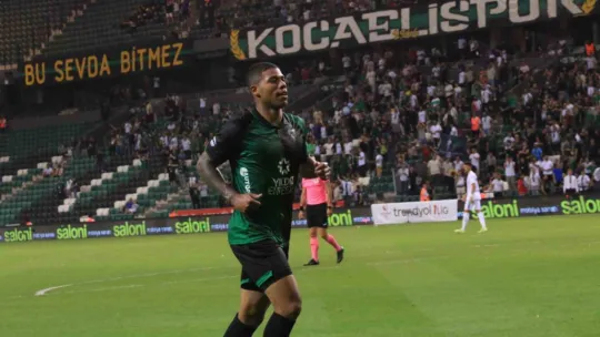 Kocaelispor'da son dakikalar kabus gibi geçti: 3-2