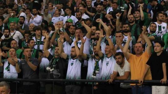 Kocaelispor'da son dakikalar kabus gibi geçti: 3-2