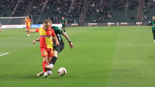 Kocaelispor'dan film gibi geri dönüş:3-2