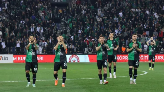 Kocaelispor'dan film gibi geri dönüş:3-2
