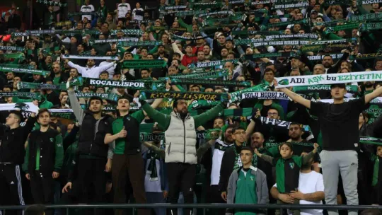 Kocaelispor'dan film gibi geri dönüş:3-2