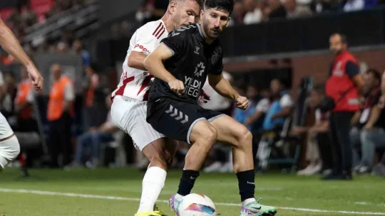 İstanbul'da Mendes şov: 1-2