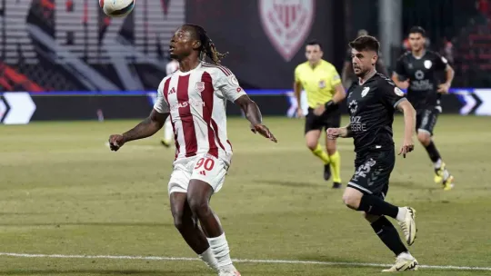 İstanbul'da Mendes şov: 1-2