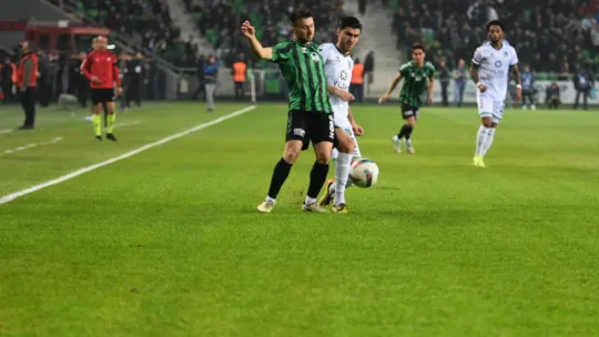 Kocaelispor, Sakarya'da 42 yıllık özleme son verdi