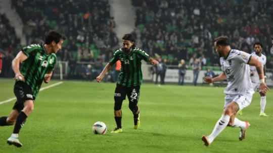 Kocaelispor, Sakarya'da 42 yıllık özleme son verdi