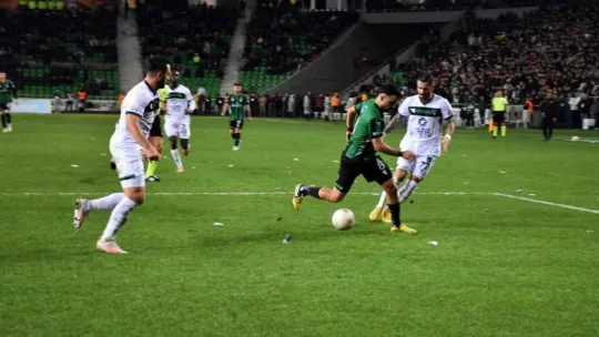 Kocaelispor, taraftarını üzdü: 3-1