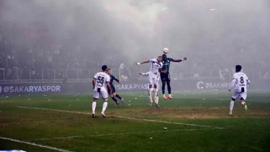 Kocaelispor, taraftarını üzdü: 3-1