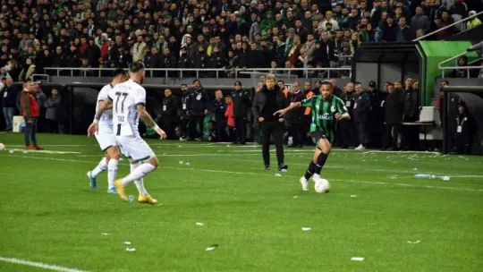 Kocaelispor, taraftarını üzdü: 3-1