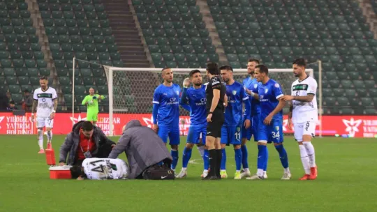 Kocaelispor hakemi geçemedi: 1-1