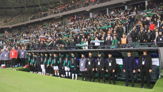 Kocaelispor hakemi geçemedi: 1-1