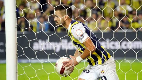 Kadıköy'de Fırtına koptu: 2-3
