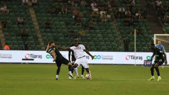 Kocaelispor, evinde Samsunspor'a mağlup oldu: 0-1