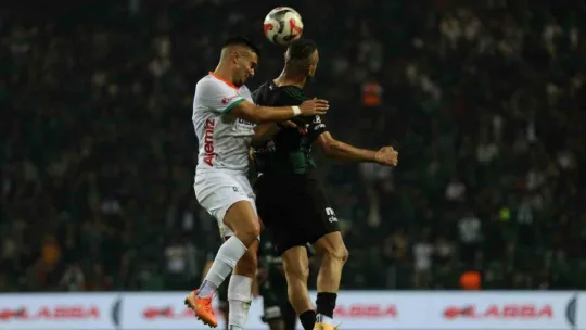 Kocaelispor - Corendon Alanyaspor maçından önemli kareler