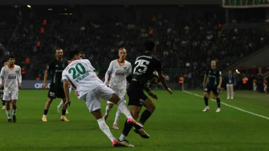 Kocaelispor - Corendon Alanyaspor maçından önemli kareler