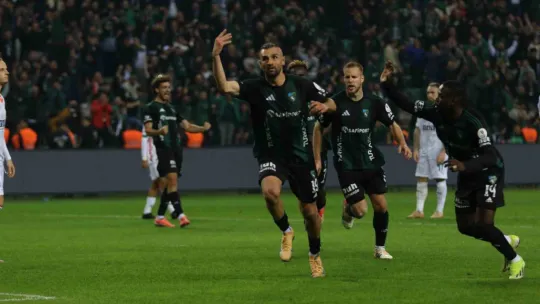 Kocaelispor - Corendon Alanyaspor maçından önemli kareler