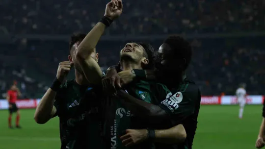 Kocaelispor - Corendon Alanyaspor maçından önemli kareler