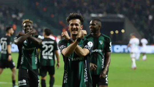 Kocaelispor - Corendon Alanyaspor maçından önemli kareler