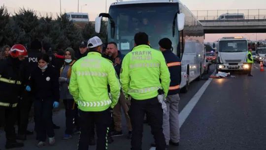 Feci kaza! iki araç arasında kalarak can verdi