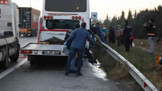 Feci kaza! iki araç arasında kalarak can verdi