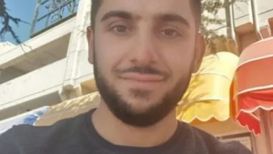 Türk dizilerinin arap ülkelerinde tanıtımına katkı sağlayan çevirmen: Ali Al Suleiman