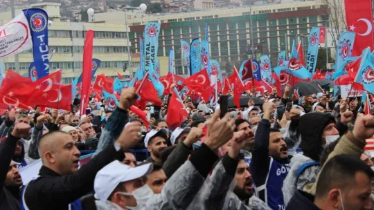 Türk Metal Sendikası, MESS'in teklifini Kocaeli'de protesto etti